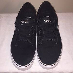 🏂 Men’s Vans Size 10.5 EUC black canvas.